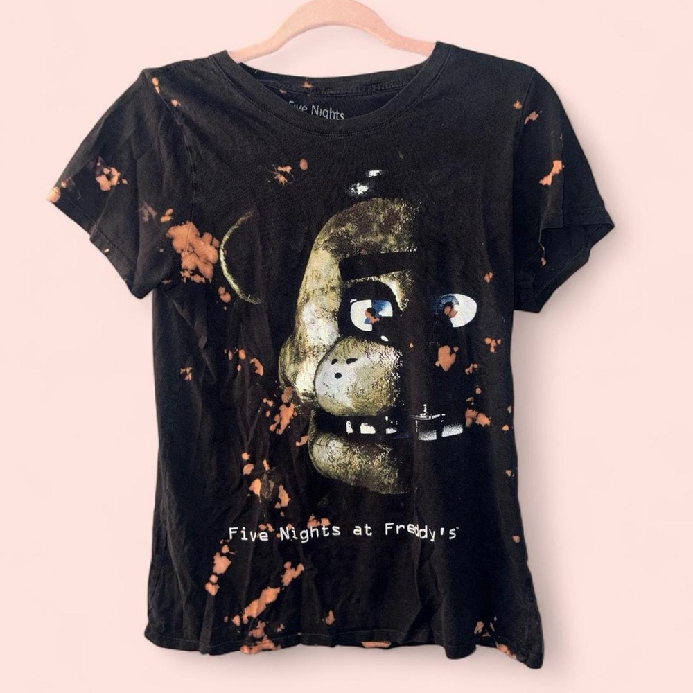 Five Nights at Freddy's Black and Orange Women's Short Sleeve Tee